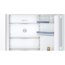 Bosch Serie 4 KIN86VFE0 nevera y congelador Integrado 260 L E