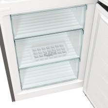 Hisense RB434N4AC2 nevera y congelador Independiente 331 L E Acero inoxidable