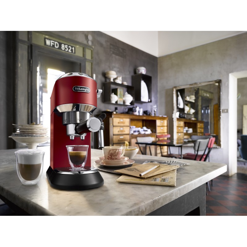 De’Longhi Dedica Style EC 685.R Semi-automática Máquina espresso 1,1 L