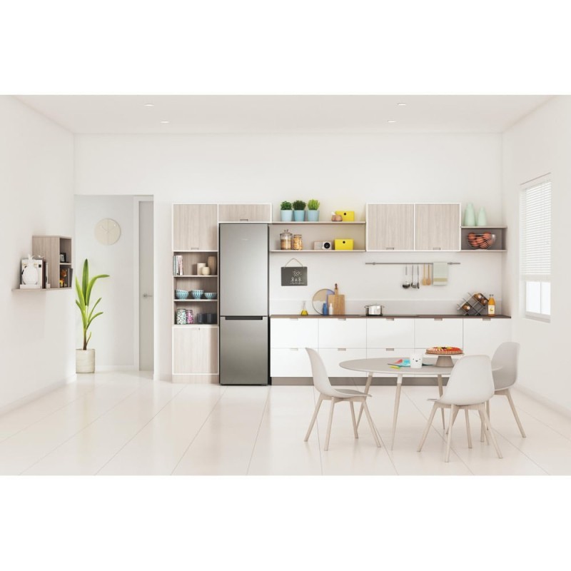 Indesit INFC9 TI22X Independiente 367 L E Acero inoxidable