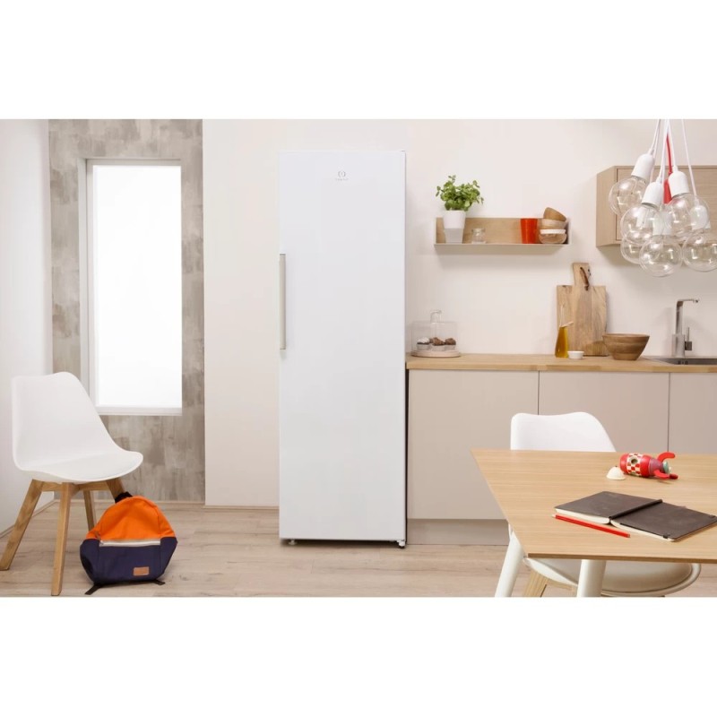 Indesit SI8 2Q WD frigorífico Independiente 366 L E Blanco