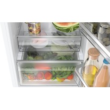 Bosch Serie 4 KGN392WCF nevera y congelador Independiente 363 L C Blanco