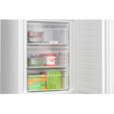 Bosch Serie 4 KGN392WCF nevera y congelador Independiente 363 L C Blanco
