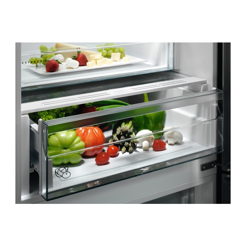 AEG Series 6000 RCB632E9MU nevera y congelador Independiente 330 L E Acero inoxidable