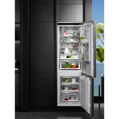 AEG Series 7000 OSC7G181ES Integrado 256 L E Blanco